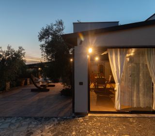 Ingresso Patio 02